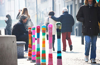 yarn-bombing-public-spaces-5